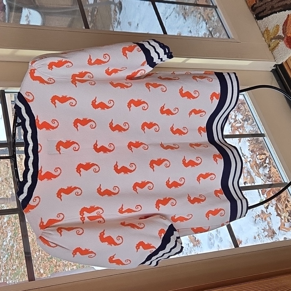 Maeve Vneck SSlv Cream & Orange Seahorses with Blue Trim Sz 1X Cardigan Sweater - Picture 11 of 16